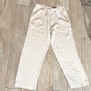 Forever 21 Satin Cream pants with tie Size M NWT